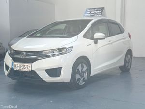 2014 Honda Fit 1.5 Hybrid Automatic,Top Specs - Image 4