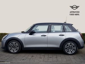 Mini Cooper Cooper Classic Auto - Image 3