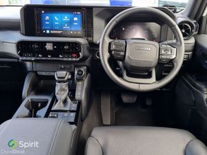 Toyota Land Cruiser LWB AUTO - Image 4