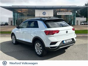 Volkswagen T-Roc DESIGN 1.0TSI 115HP MANUAL - Image 4