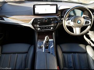 BMW 5-Series 520d M Sport - Image 4