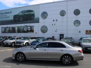 Mercedes-Benz E-Class 2022 - Image 2