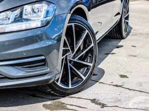 2018 VOLKSWAGEN GOLF TRENDLINE - Image 2