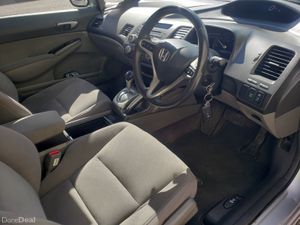 Honda Civic 2008 hybrid - Image 2