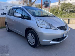 2010 Honda Fit 1.3 Auto Low Miles Warranty - Image 2