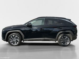 Hyundai Tucson 2WD Executive Plus - Image 4