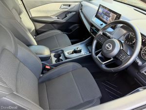 Nissan Qashqai HYBRID SV Cold Pack Heated Seats - Image 4