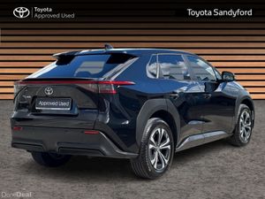 Toyota bZ4X LOW MILEAGE SPORT EV AUTOMATIC // HEAT - Image 2