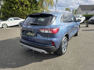 Ford Kuga Titanium Edition - Image 4