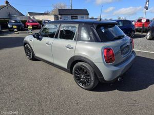 Mini One COOPER CLASSIC - Image 3