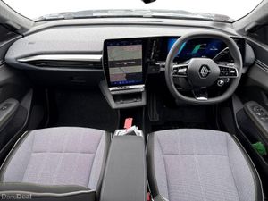 Renault Scenic techno 87kWh 220hp - Image 2