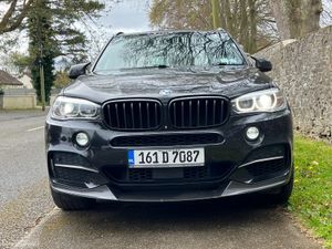 BMW X5 M50D - Image 4
