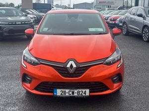 Renault Clio Dynamique TCe 100 - Image 2