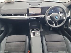 BMW iX2 eDrive20 M Sport - Image 4