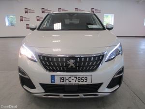 Peugeot 3008 PETROL ALLURE 2019 - Image 4