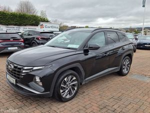 Hyundai Tucson ix35 Executive 5DR - Image 2
