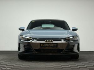 Audi e-tron GT GT 522HP QUATTRO *PAN ROOF* - Image 2