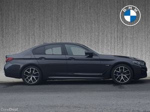 BMW 5-Series 530e M Sport Saloon - Image 3