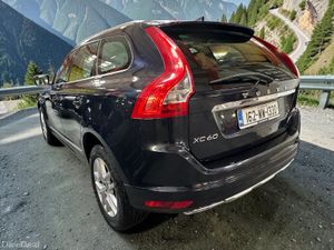 Volvo XC60 D4 (190hp) FWD SE LUX Automatic - Image 4