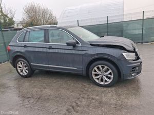 182 Volkswagen Tiguan Highline 2.0 Tdi - Image 2