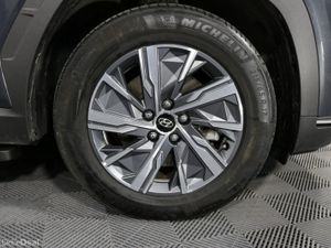 Hyundai Tucson 2WD Executive HEV Auto - Image 4