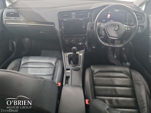 Volkswagen Golf 1.6 TDI 115HP R-Line - Image 2