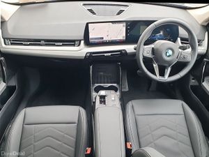 BMW iX1 IX1 SDRIVE20 - Image 4