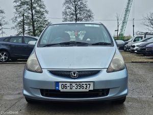 Honda Jazz 2006 automatic - Image 4