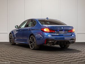 2023 BMW 5-Series 530e M-Sport - Image 4