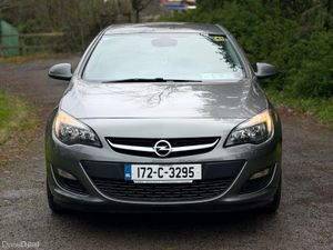 2017 OPEL ASTRA SALOON 1.6 CDTI - Image 4