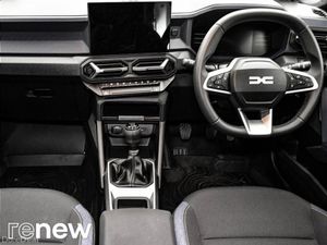 Dacia Duster Expression MHEV 140 E06X - Image 3