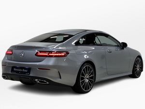 Mercedes-Benz E-Class E 220 D AMG Line Auto Preium - Image 4