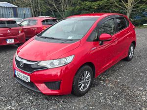 Honda Fit 2016 Hybrid Automatic - Image 3