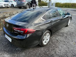 Opel Insignia GRAND SPORT ELITE 1.6 - Image 2