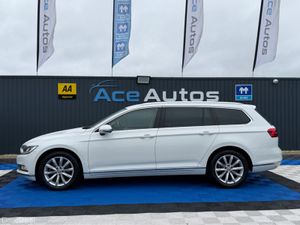 Volkswagen Passat HIGHLINE - 2.0L DIESEL - AUTO - - Image 4