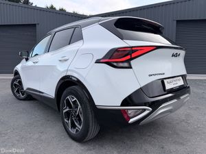 Kia Sportage 231’ 1.6 Diesel MHEV LOW MILEAGE - Image 3