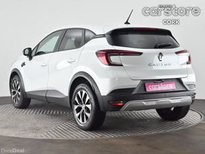 Renault Captur TCe 140 Auto Evolution - Image 3