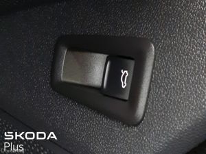 Skoda Kodiaq **BUSINESS CLASS**SELECTION 2.0TDI 15 - Image 4