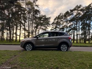 Ford Kuga 2012 4X4 Diesel - Image 4