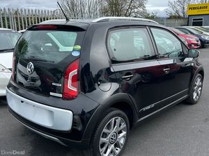 VW CROSS UP - Image 4