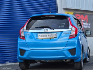 Honda Fit Hybrid - Image 4