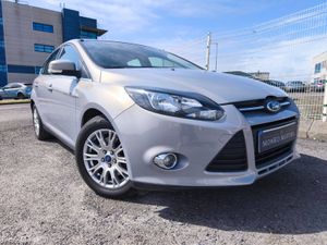 Ford Focus 2.0 TDCI 115PS POWERSHIFT TITANIUM - Image 4