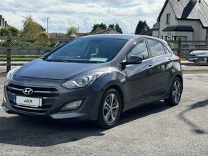 ABSOLUTELY IMMACULATE 2016 HYUNDAI I30 - Image 3