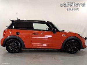 Mini Cooper Cooper S Sport - Image 2