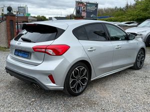 2021 Ford Focus 1.5 ST-LINE EDITION - Image 3