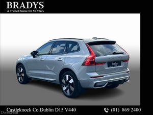 Volvo XC60 T6 Plus Dark AWD PHEV - Image 3