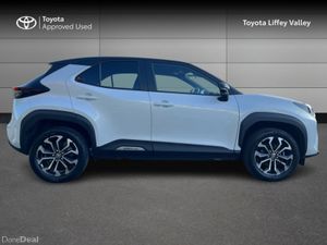 Toyota Yaris Cross CR CROSS LUNA SPORT 4DR AUTO - Image 3