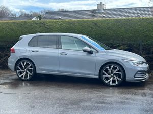 22Volkswagen Golf 1.5 tsi life - Image 3