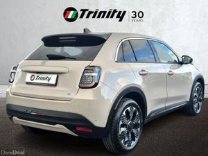 Fiat 600 ** TOP SPEC ** LA PRIMA 54kWh115kw (156HP - Image 3