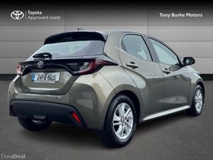 Toyota Yaris - Hybrid - New Generation - Luna Edit - Image 2